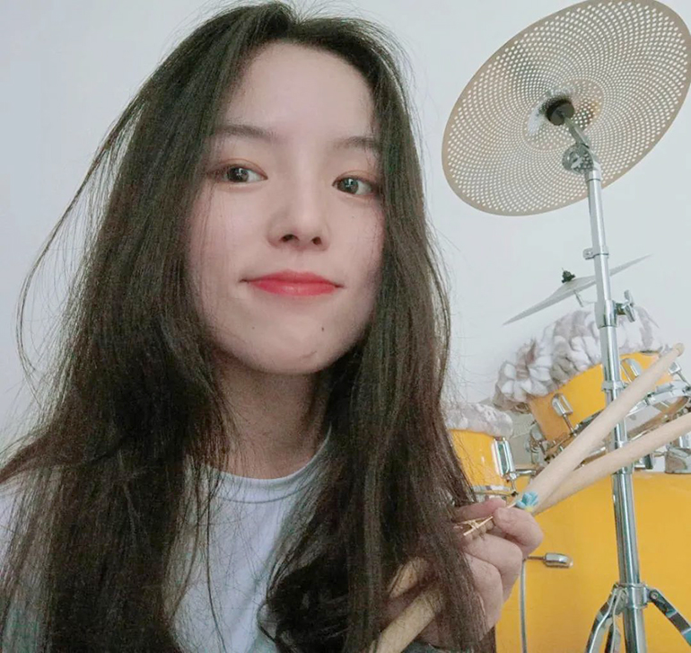 榜样的力量丨访我校2018届毕业生陈艺璇江西师范大学音乐专业硕士研究